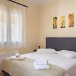 بيت للعطل Sofia's House Doukádes
