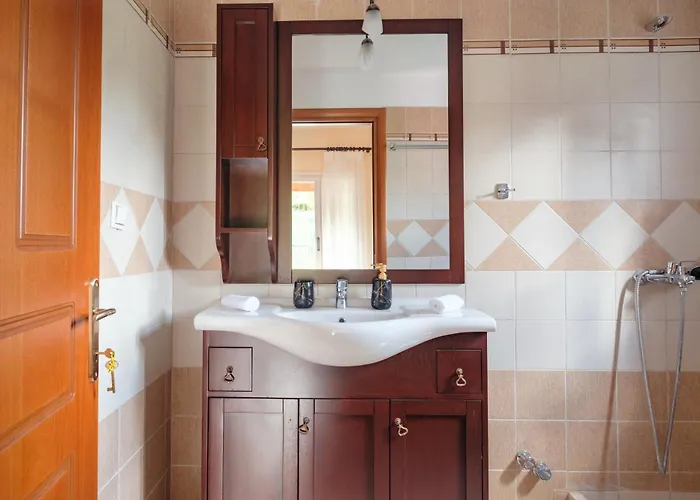 Sofia's House Doukádes