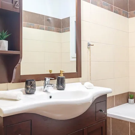 Sofia's House Nyaraló Doukádes